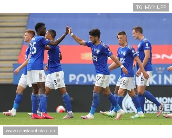 莱斯特城足球俱乐部崛起历程与英超奇迹背后的团队精神力量