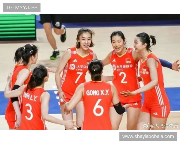 中国女排逆袭成功全力夺冠，提前锁定巴黎奥运资格展现强大实力
