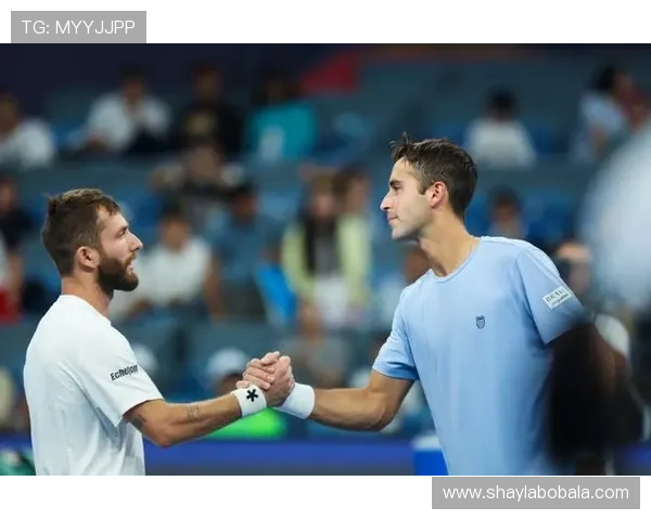 男子网球赛季末大碰撞 纳达尔与德约科维奇争夺世界第一宝座