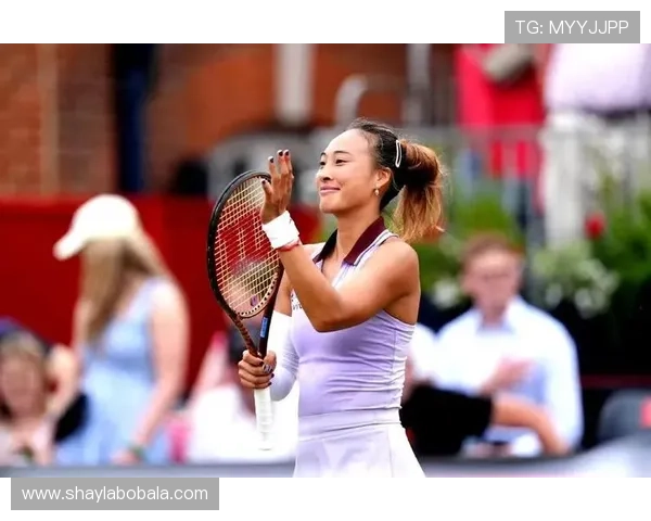 网球赛场新星崛起 本赛季夺冠热门选手解析及前景展望